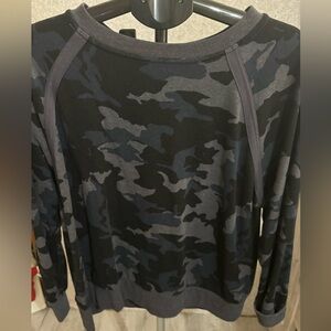 Prana camo navy Long Sleeve Sweatshirt
